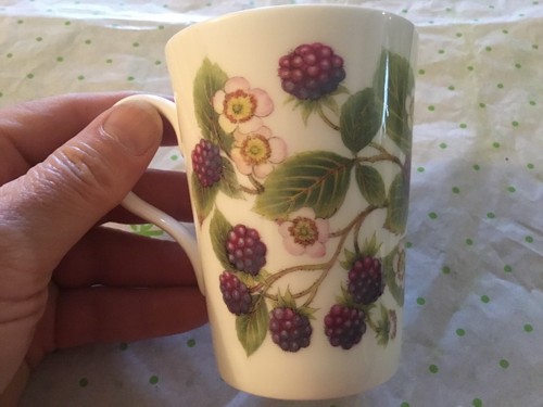 Crown trent bone china berries - crown,
