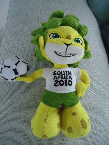 Peluche mascotte coupe du - /,