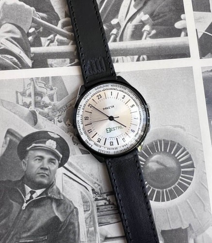 Montre raketa mouvement - –, 24