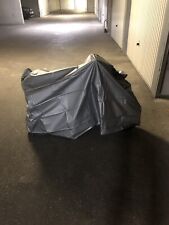 Chappy, Dax, Monkey Couverture