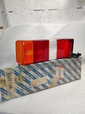 Cabochon feu arriere gauche - arriere,
