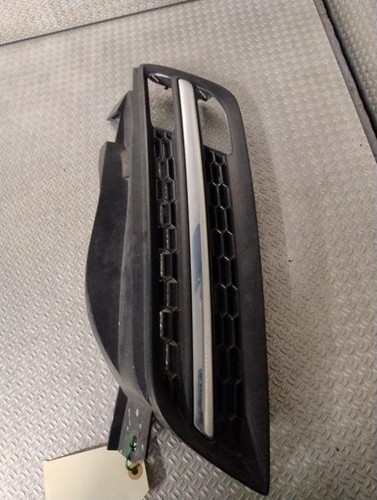 Grille pare choc nissan - de,