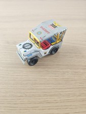 Jeep rétro PAYVA en tôle