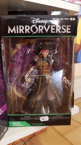 Disney mirrorverse figurine - mirrorverse,