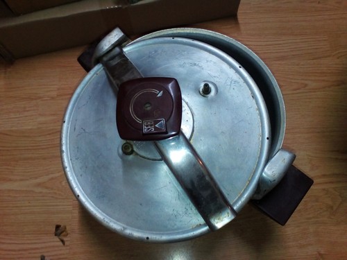 Ancienne cocotte minute seb - cocotte,