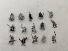 lord of the rings figurines métal voir état en photo