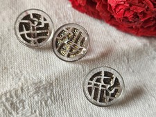 Trio boutons anciens en verre