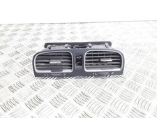 Volkswagen Golf VI 2010 Grille