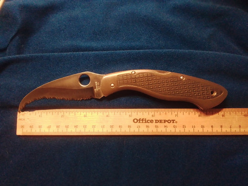 Spyderco civilian hawkbill - civilian,