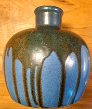 Beau vase GRES ventru à coulures  Signé POINTU sur le fond  n°203 H. 15 cm