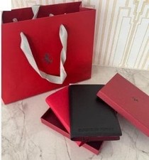 Étui à cartes en cuir