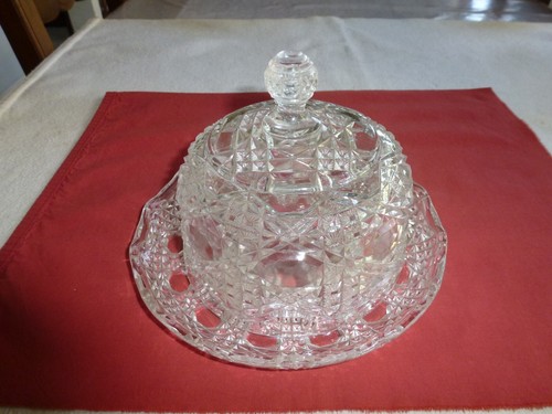 Cloche fromage son - cloche, a