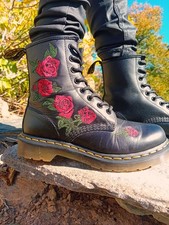 Dr. Martens Vonda Roses Brodées 37
