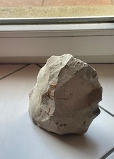 GROS BIFACE ACHEULEEN EN SILEX. PALEOLITHIQUE, NO HACHE POLIE FRANCE