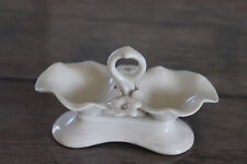 Ancien saleron en porcelaine