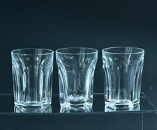 Baccarat modèle Harcourt 3 verres à liqueur cristal signé art déco