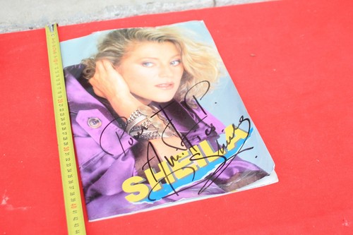 Dédicace sheila sur livrée - dédicace,