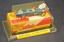 Solide Réplique Authentique