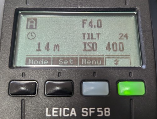 Mint leica flash unit - leica,
