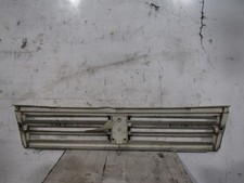 Calandre PEUGEOT 309 PHASE 1