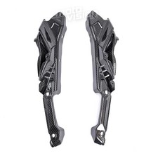 Caches intérieurs carbone