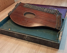 Cithare ancienne. Prague. 1930-40. pour restauration 2