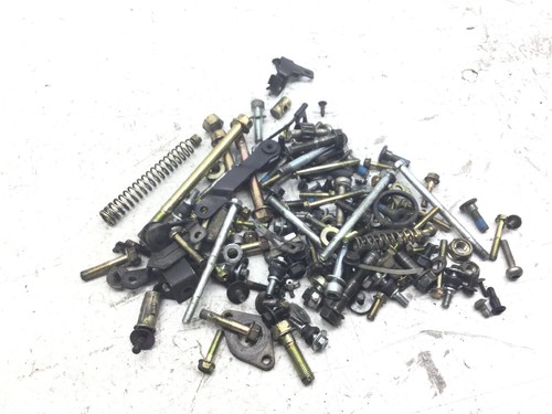 Quincaillerie variée cadre - variée,