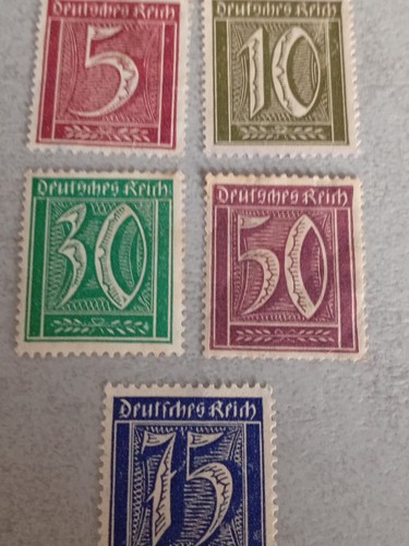 Timbres neufs oblitérés - neufs,