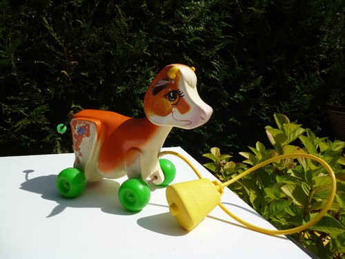 Ancien jouet la vache - la,