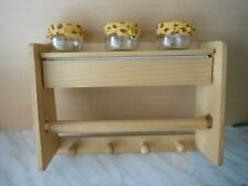 ETAGERE DEVIDOIR MURAL DE PAPIER CULINAIRE EN PIN  PORTE TASSES + POTS A EPICES