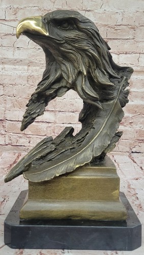 Sculpture bronze l - de, l'aigle