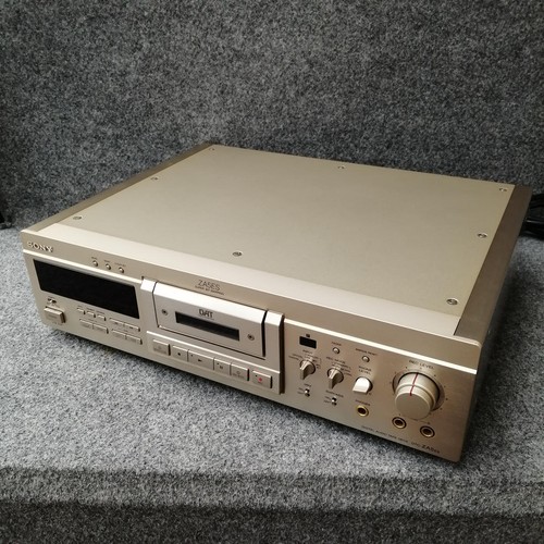 Sony dtc za5es - dat, deck