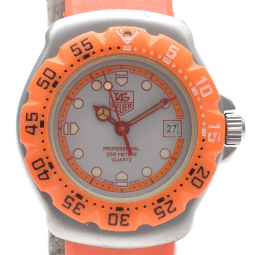 Presque comme neuve tag - comme,