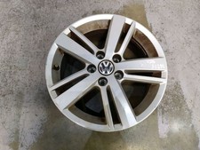 ROUE EN ALLIAGE LÉGER - VW Polo V (6R) Hayon 1.4 16V (CGGB) 2012 6R0601025AB8Z8