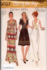 1971 Vintage Couture Motif