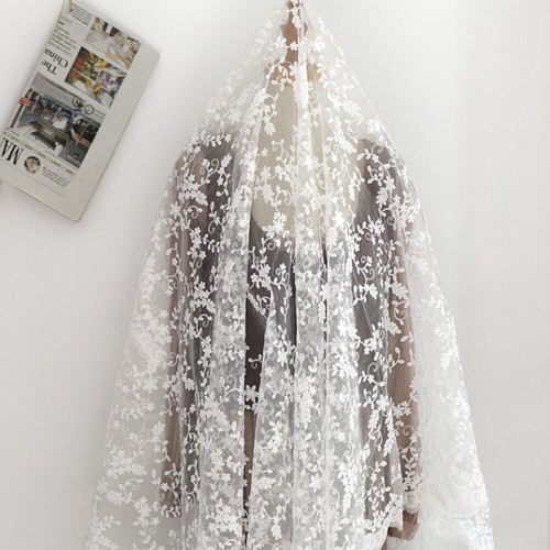 Organza brodé fleur - 1m,