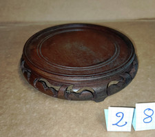 1 socle / stand rond en bois