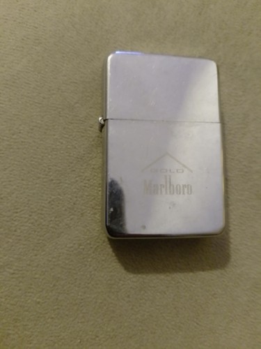 Briquet zippo vintage marlboro - zippo,