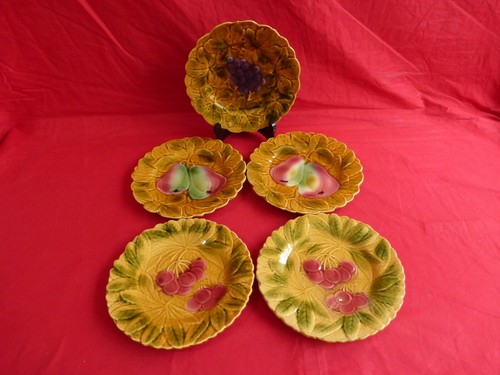 Assiettes faïencerie de - faïencerie,