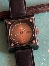 Rare Vintage Montre Quartz