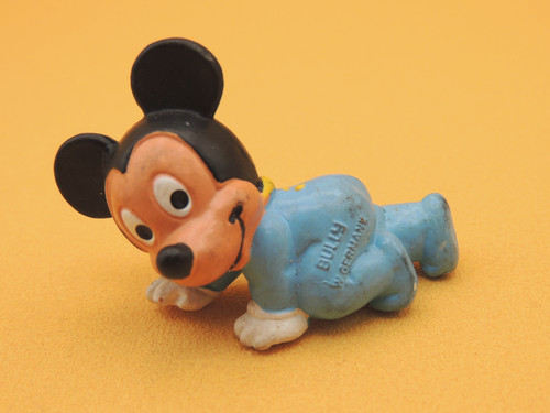 Mickey bébé figurine - mickey,