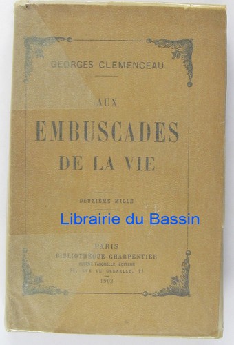 Aux embuscades vie - de, la