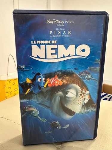 Cassette vhs disney - cassette, pixar