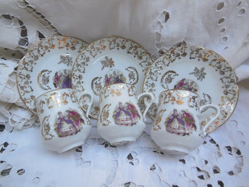 Jolies tasses anciennes - ,