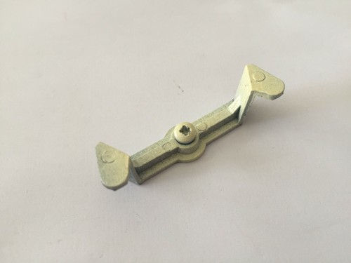 Axe fixation porte - , pièce