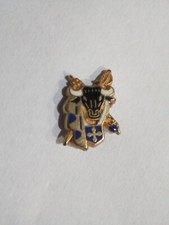 Pin club taurin - pin's,