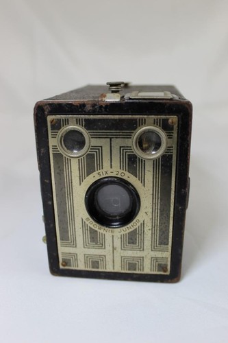Brownie junior six art deco - six-20,