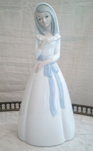 Superbe grande figurine jeune - figurine,