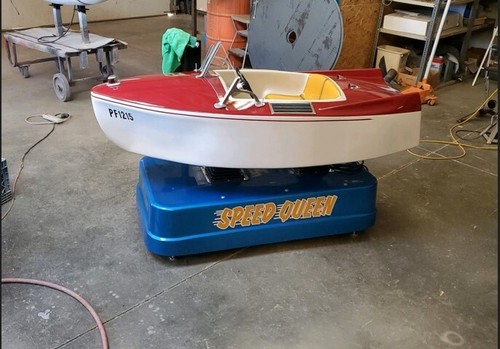 Speed queen boat - queen, arcade