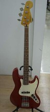 Guitare basse électrique de